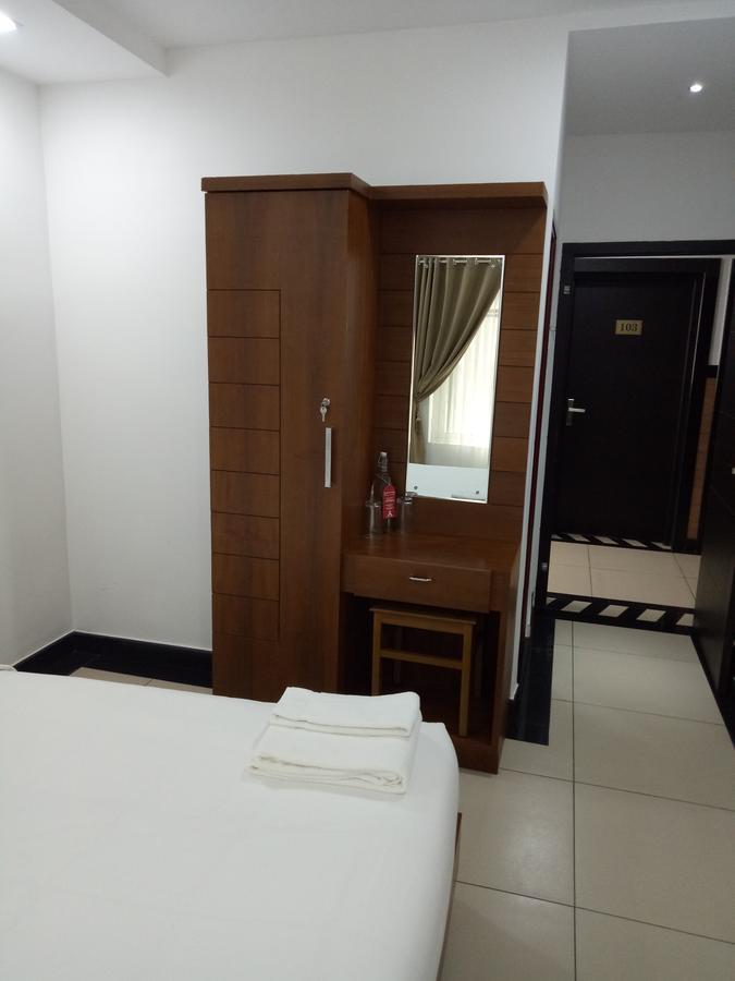 فندق بي جيه إس إن Kochi المظهر الخارجي الصورة